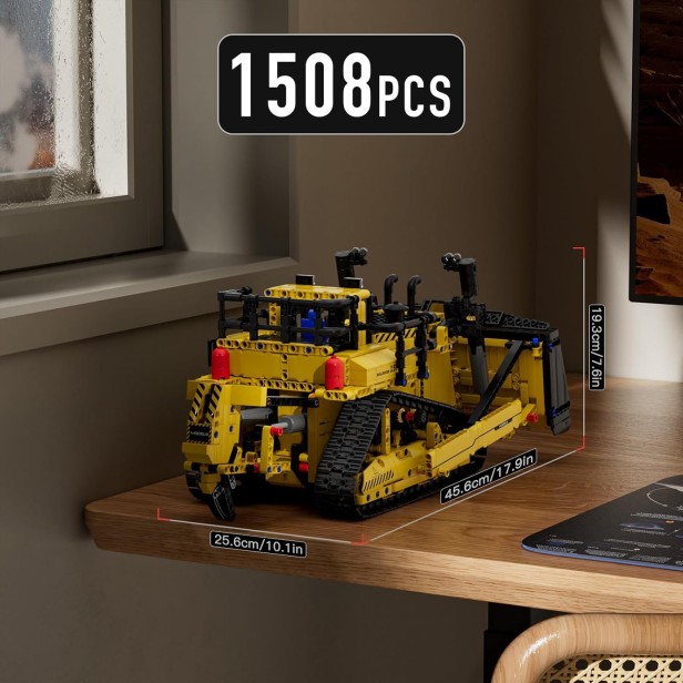 MOULD KING 15084 SPYCHACZ BULLDOŻER D11 | 1508 EL.