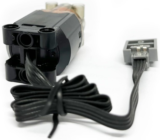 MOULD KING M-0001 SILNIK ELEKTRYCZNY BLACK FURIOUS L-MOTOR POWER FUNCTIONS