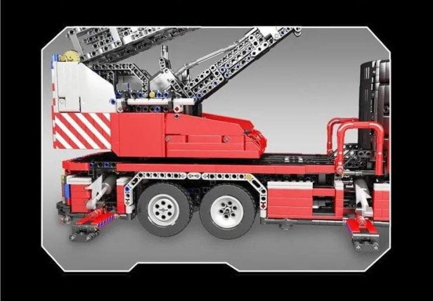 Klocki Mould King 17022 Wóz Strażacki Fire Engine | 4886 el.